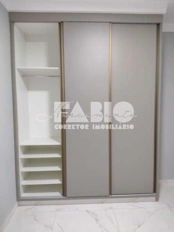 Casa de Condomínio com 3 quartos à venda, 219m² — foto 23 de 30