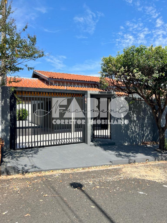 Casa com 2 quartos à venda, 80m² — foto 1 de 20