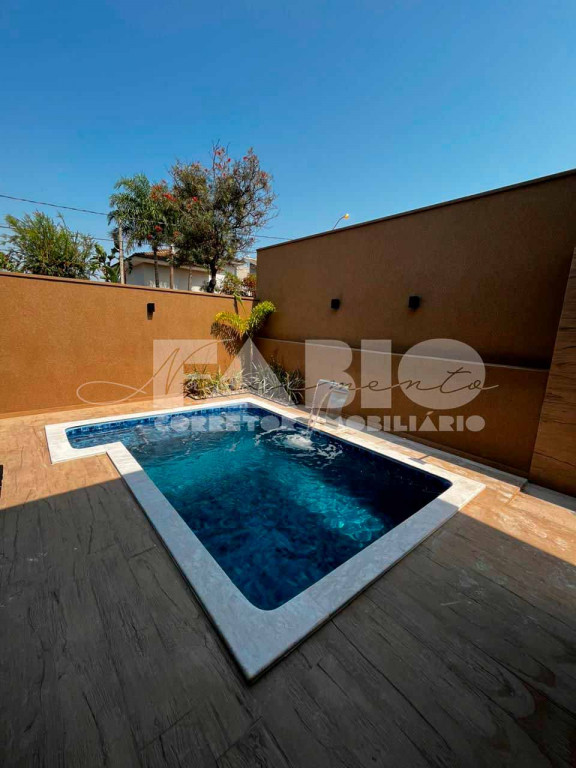 Casa de Condomínio com 4 quartos à venda, 248m² — foto 15 de 18