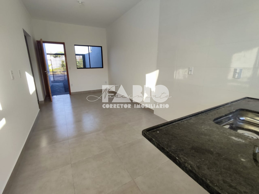 Casa com 2 quartos à venda, 54m² — foto 2 de 10