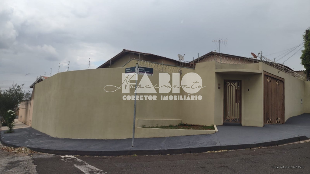 Casa com 2 quartos à venda, 100m² — foto 17 de 18