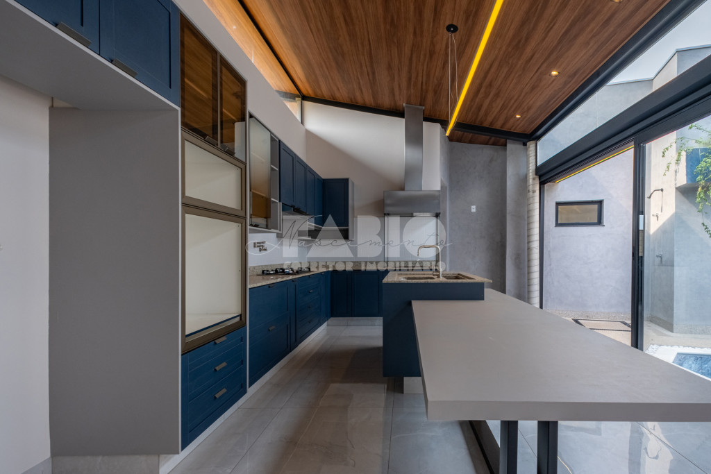 Casa de Condomínio com 3 quartos à venda, 167m² — foto 12 de 29