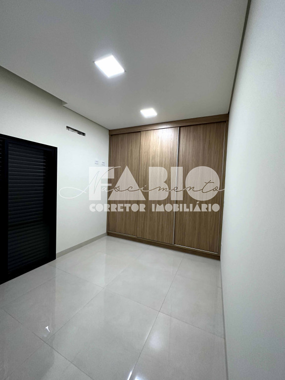Casa de Condomínio com 3 quartos à venda, 227m² — foto 9 de 29