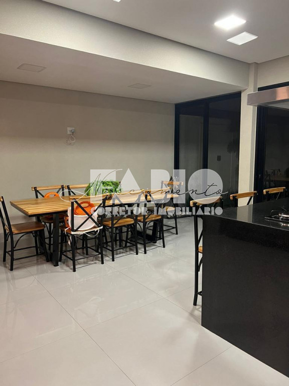 Casa de Condomínio com 3 quartos à venda, 150m² — foto 8 de 30
