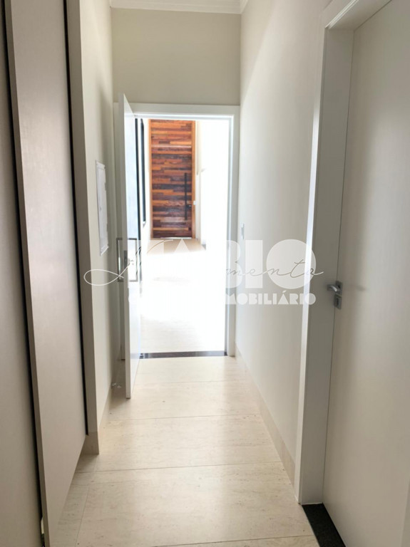 Casa de Condomínio com 3 quartos à venda, 250m² — foto 13 de 30