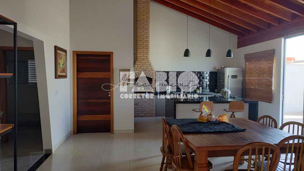 Casa com 2 quartos à venda, 150m² — foto 11 de 28