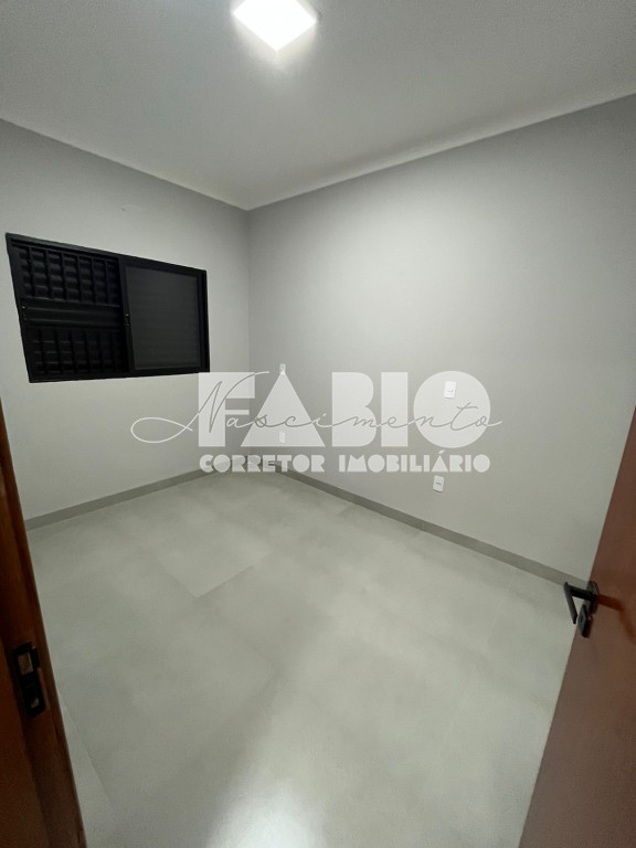 Casa com 3 quartos à venda, 108m² — foto 18 de 23