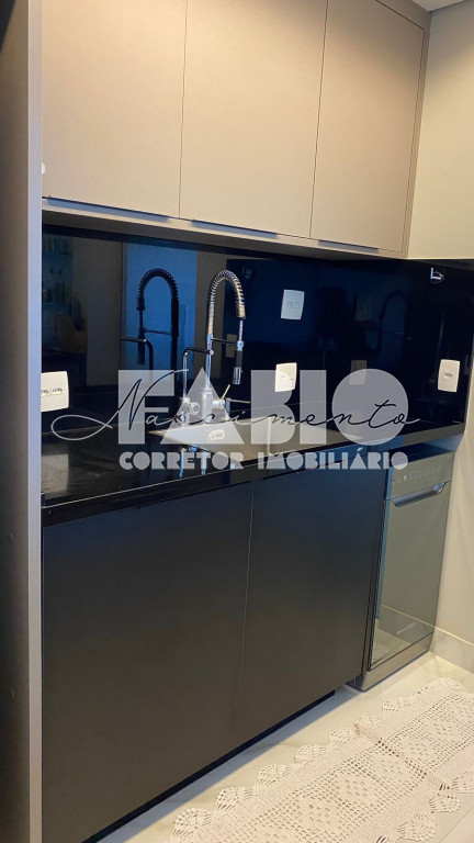 Apartamento com 3 quartos à venda, 100m² — foto 22 de 27