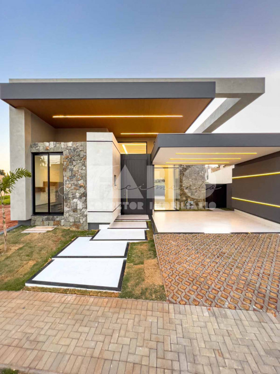 Casa de Condomínio com 3 quartos à venda, 238m² — foto 2 de 10