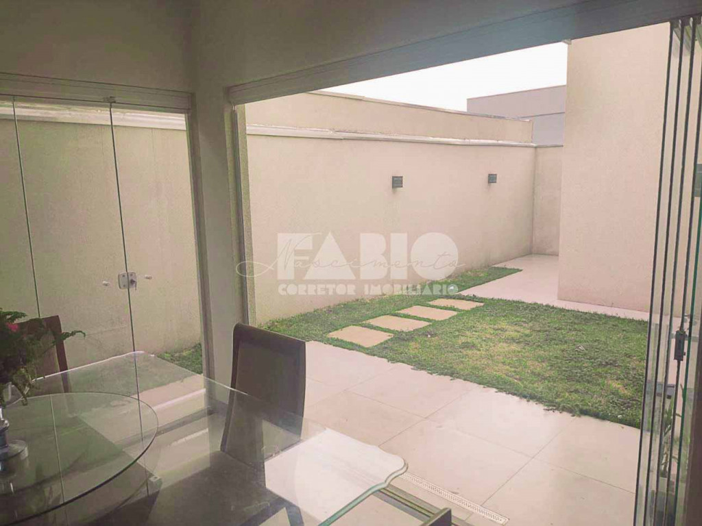Casa de Condomínio com 3 quartos à venda, 150m² — foto 17 de 19
