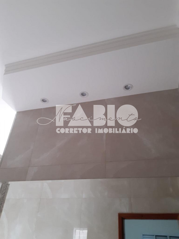 Casa com 3 quartos à venda, 160m² — foto 9 de 27