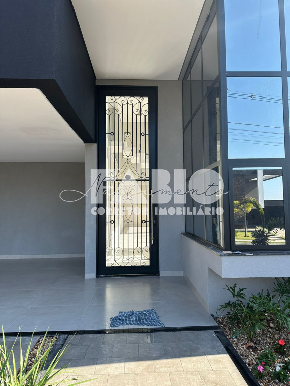 Casa de Condomínio com 3 quartos à venda, 300m² — foto 3 de 29