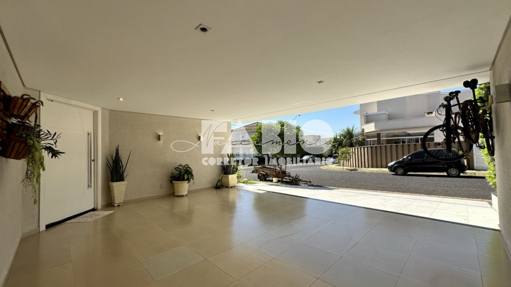 Casa de Condomínio com 4 quartos à venda, 310m² — foto 4 de 30