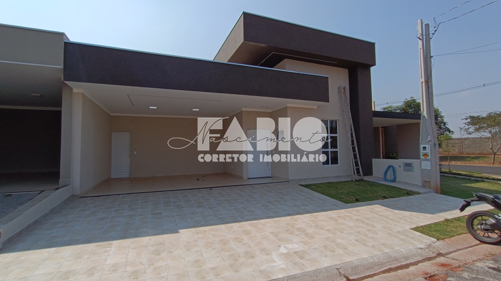 Casa de Condomínio com 3 quartos à venda, 165m² — foto 2 de 24