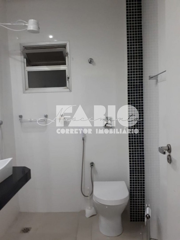 Apartamento com 2 quartos à venda, 80m² — foto 8 de 18
