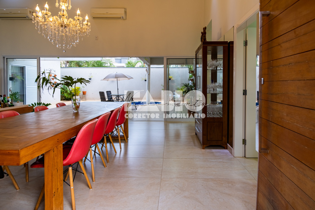 Casa de Condomínio com 3 quartos à venda, 260m² — foto 5 de 30