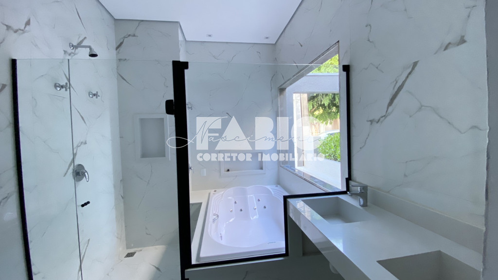 Casa de Condomínio com 3 quartos à venda, 160m² — foto 2 de 7