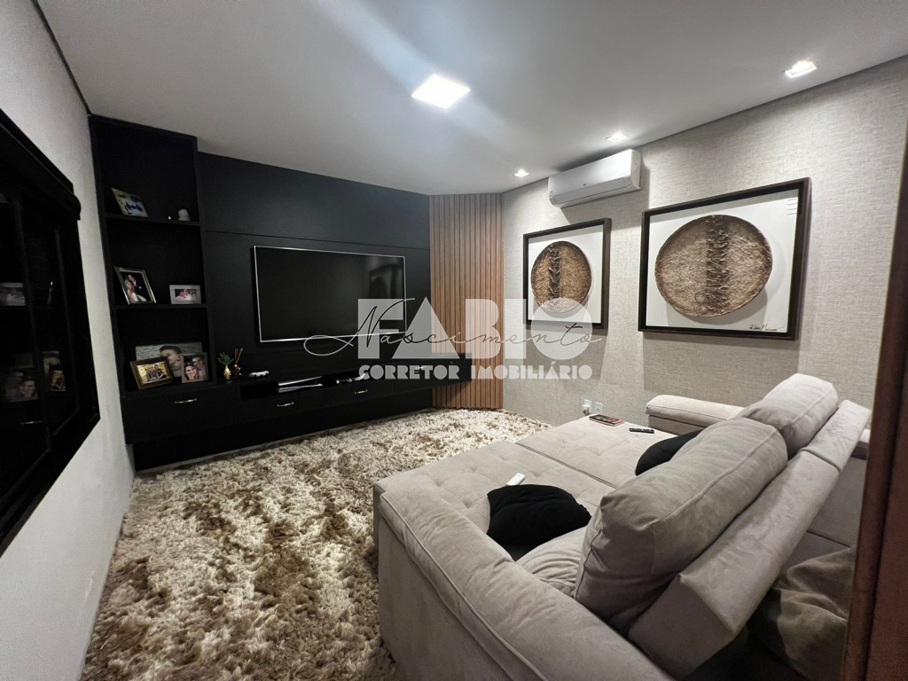 Casa de Condomínio com 3 quartos à venda, 250m² — foto 15 de 16