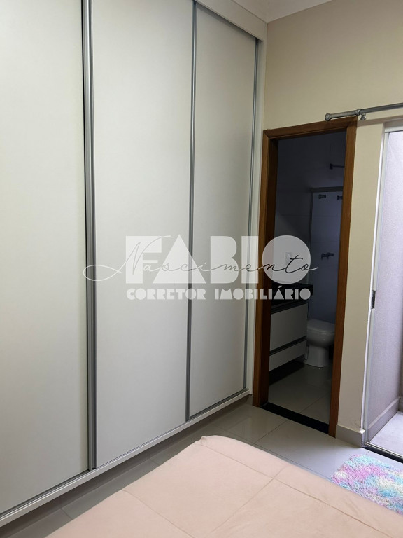 Casa de Condomínio com 3 quartos à venda, 170m² — foto 17 de 30