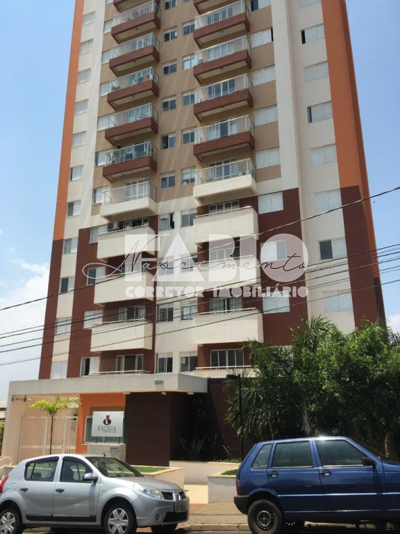 Apartamento com 2 quartos à venda, 80m² — foto 1 de 19