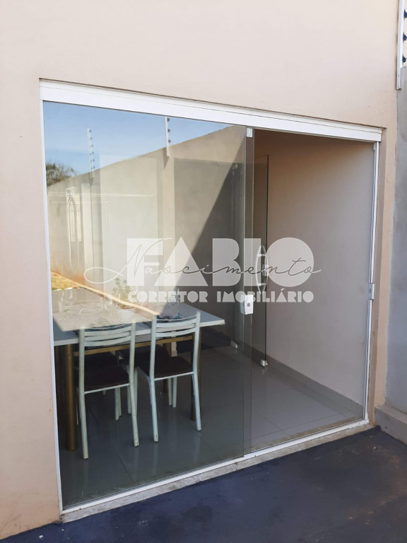 Casa com 2 quartos à venda, 90m² — foto 4 de 28