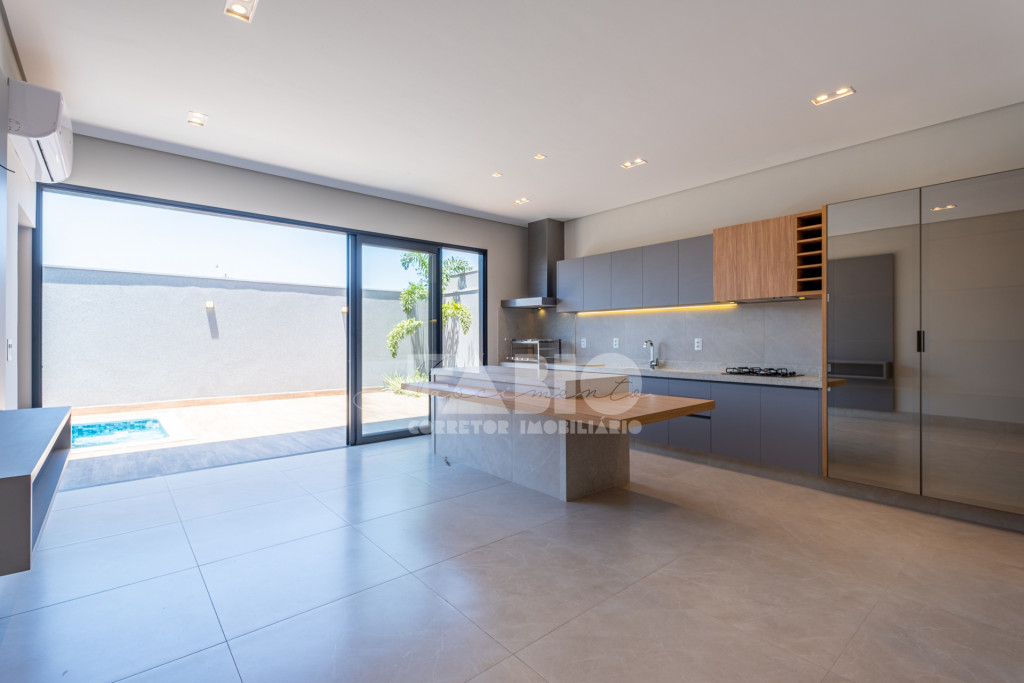 Casa de Condomínio com 3 quartos à venda, 215m² — foto 19 de 29