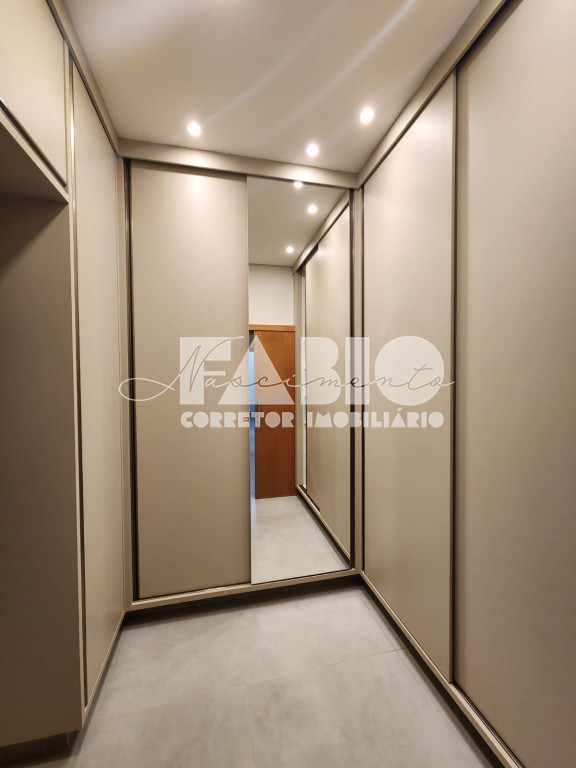 Casa de Condomínio com 4 quartos à venda, 270m² — foto 7 de 17