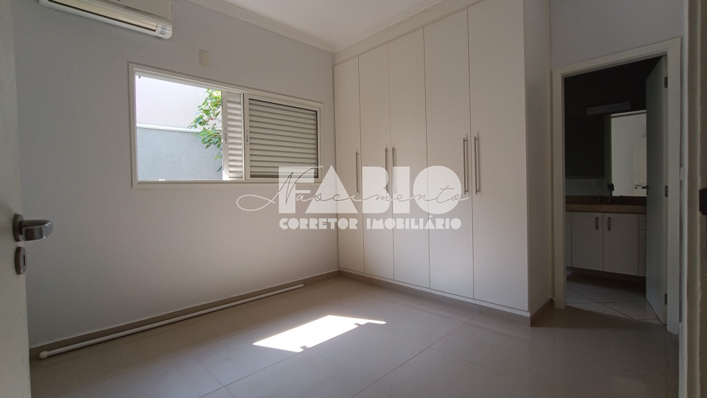 Casa de Condomínio com 3 quartos à venda, 223m² — foto 17 de 27
