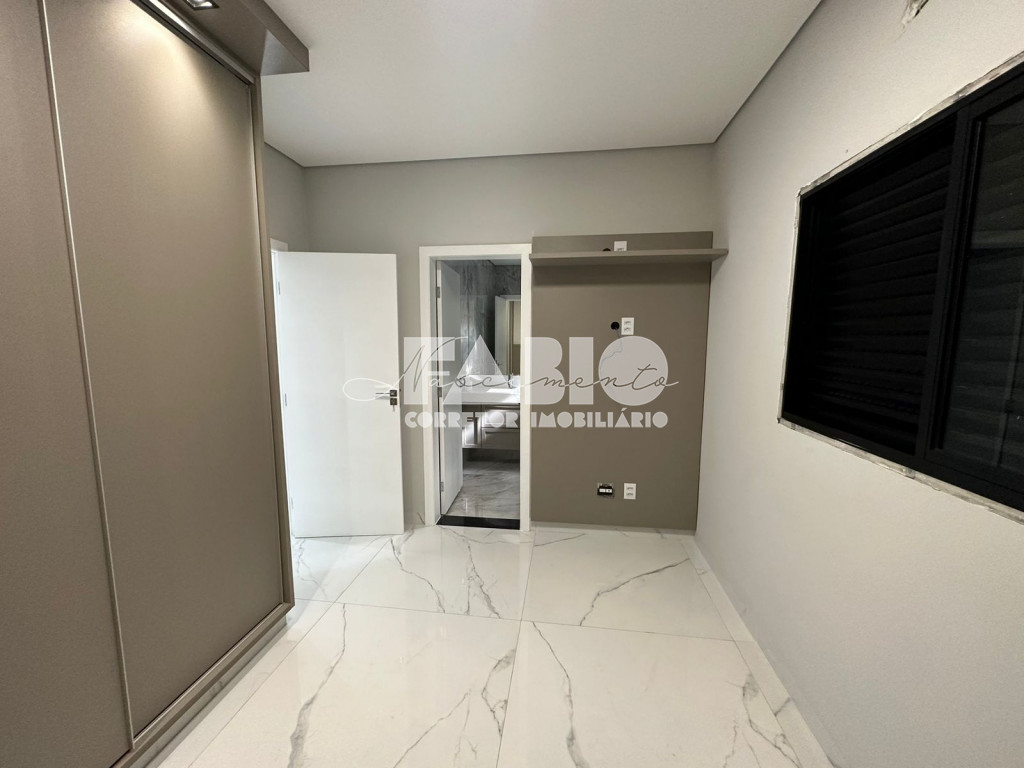 Casa de Condomínio com 3 quartos à venda, 300m² — foto 19 de 29