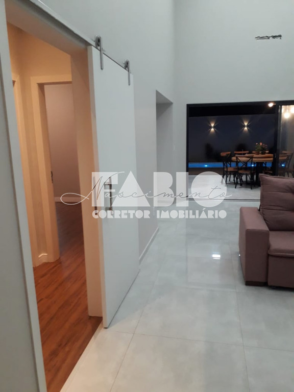 Casa de Condomínio com 3 quartos à venda, 222m² — foto 6 de 30