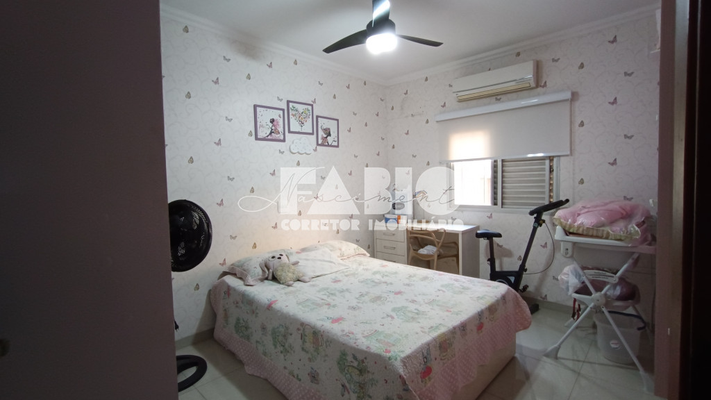 Apartamento com 3 quartos à venda, 92m² — foto 17 de 18