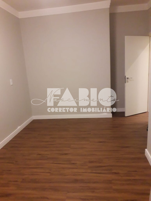 Casa de Condomínio com 3 quartos à venda, 222m² — foto 12 de 30