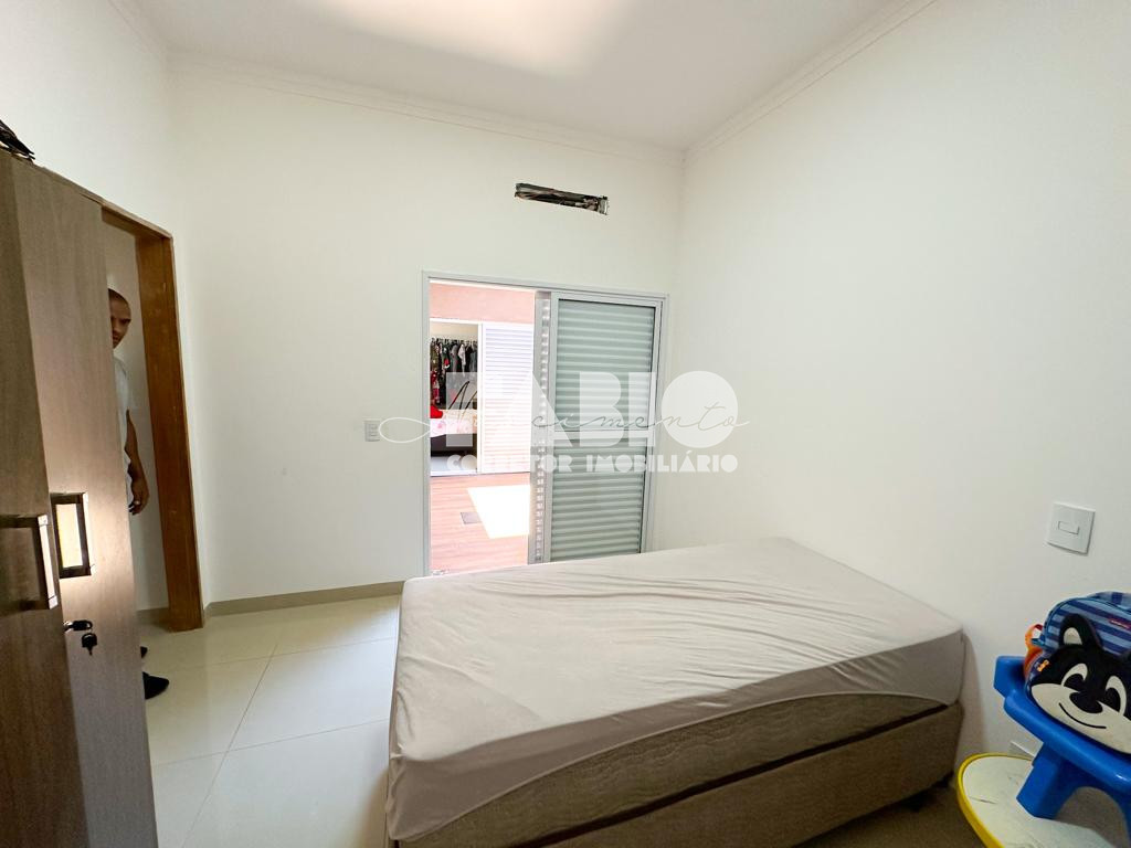 Casa de Condomínio com 3 quartos à venda, 182m² — foto 16 de 17