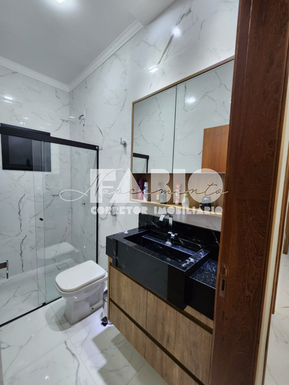Casa com 3 quartos à venda, 120m² — foto 8 de 17