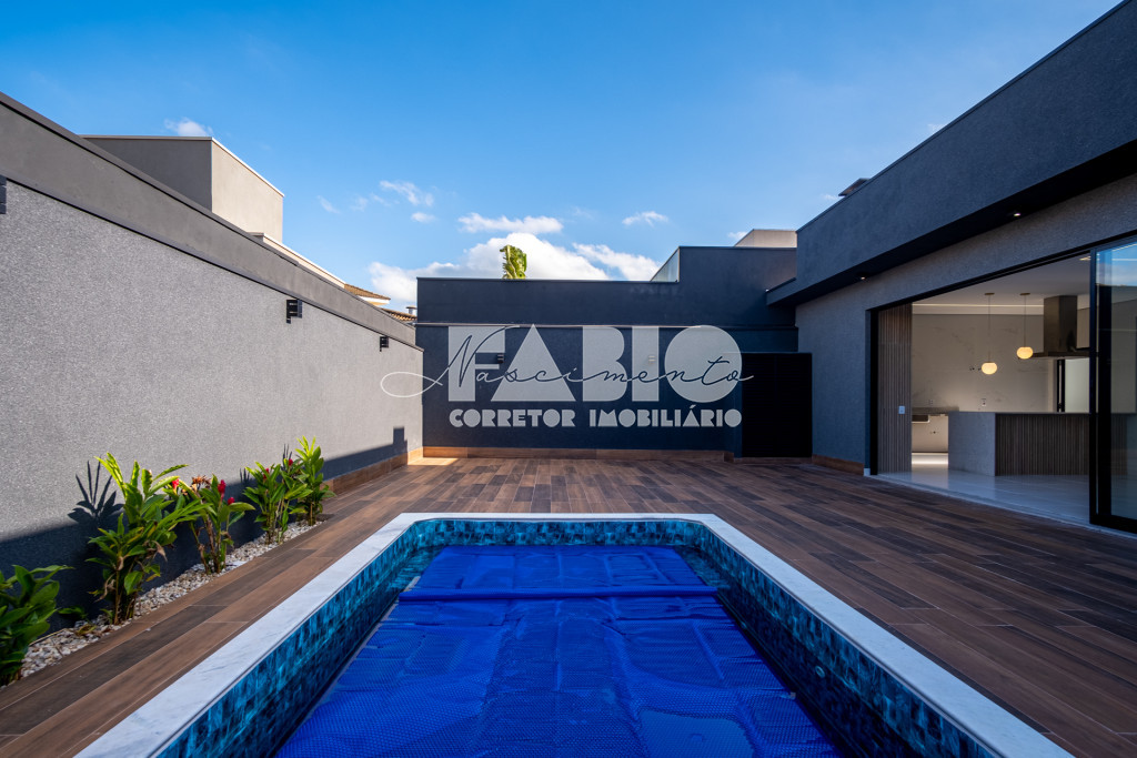 Casa de Condomínio com 3 quartos à venda, 222m² — foto 16 de 28