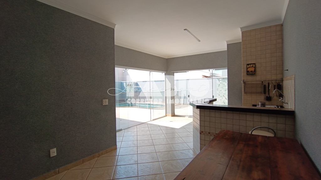 Casa de Condomínio com 3 quartos à venda, 223m² — foto 23 de 27