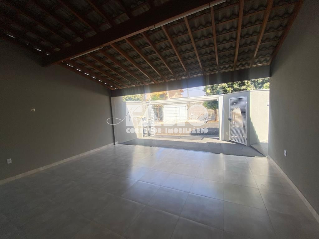 Casa com 2 quartos à venda, 120m² — foto 3 de 27