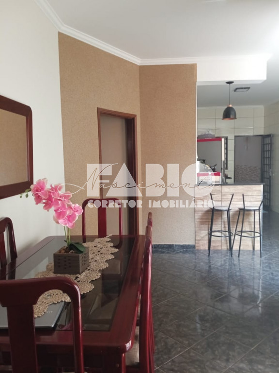 Casa com 3 quartos à venda, 157m² — foto 5 de 17