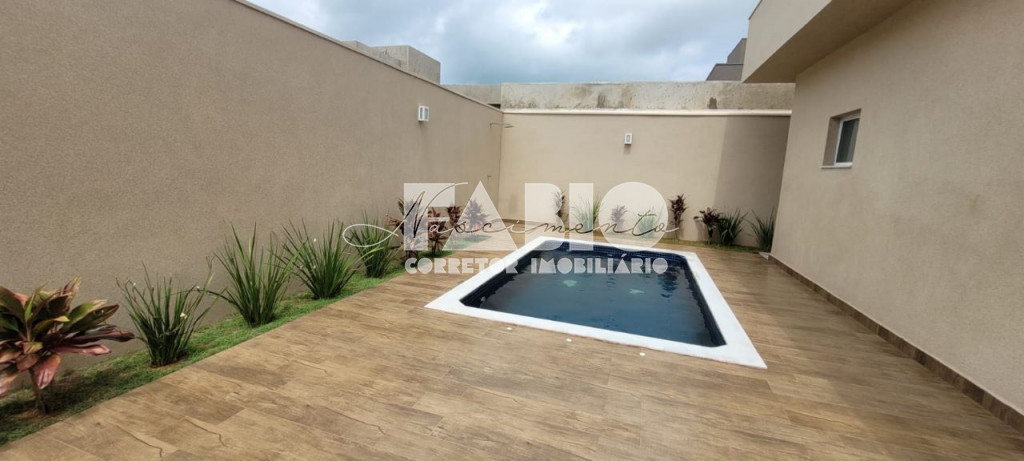 Casa de Condomínio com 3 quartos à venda, 180m² — foto 3 de 29