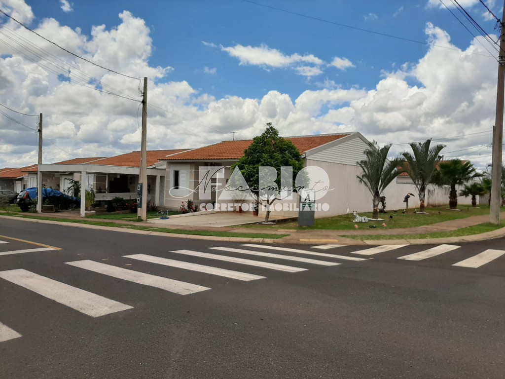 Casa de Condomínio com 2 quartos à venda, 60m² — foto 1 de 21