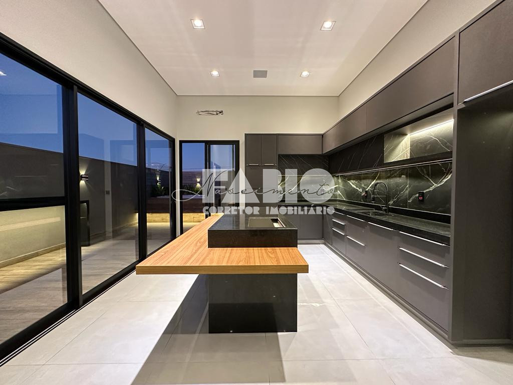 Casa de Condomínio com 3 quartos à venda, 160m² — foto 14 de 27