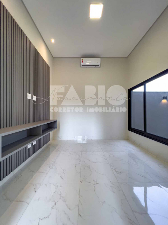 Casa de Condomínio com 3 quartos à venda, 238m² — foto 3 de 10