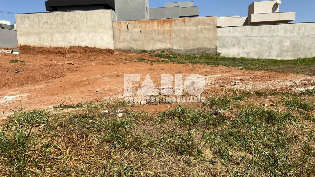 Terreno / Lote / Condomínio  à venda, 276m² — foto 2 de 3