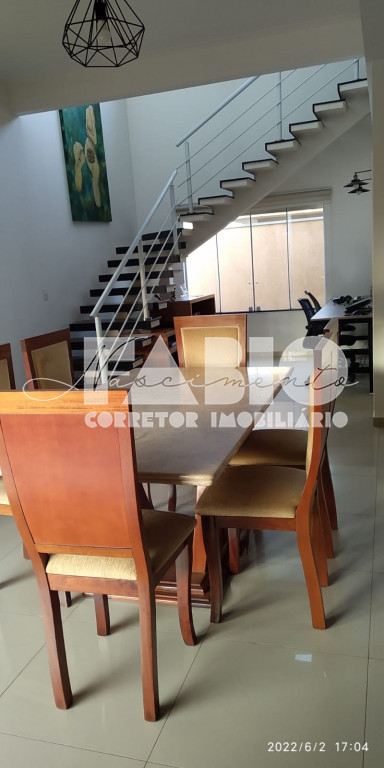 Casa de Condomínio com 3 quartos à venda, 236m² — foto 28 de 30