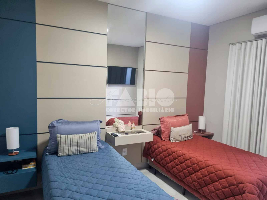 Casa de Condomínio com 3 quartos à venda, 169m² — foto 13 de 30