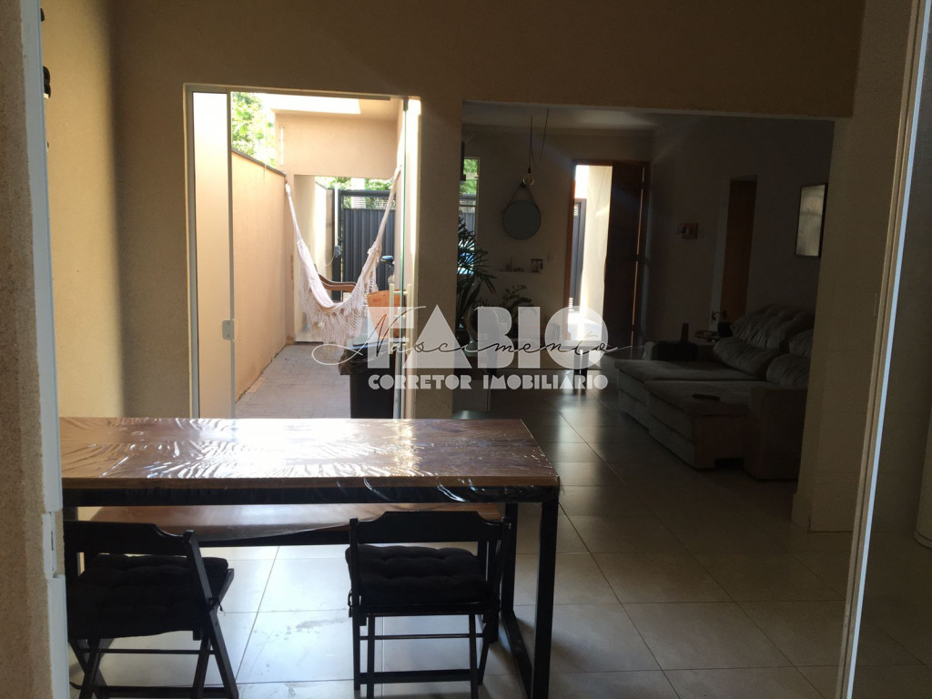 Casa com 3 quartos à venda, 115m² — foto 5 de 18