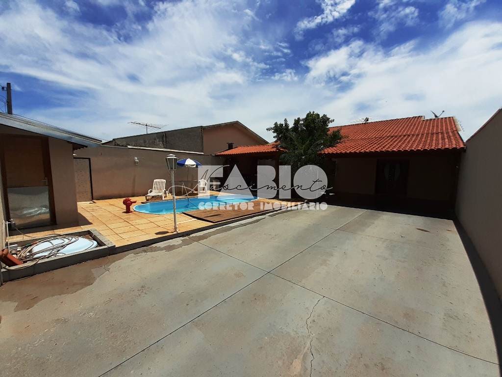 Casa com 3 quartos à venda, 220m² — foto 17 de 17
