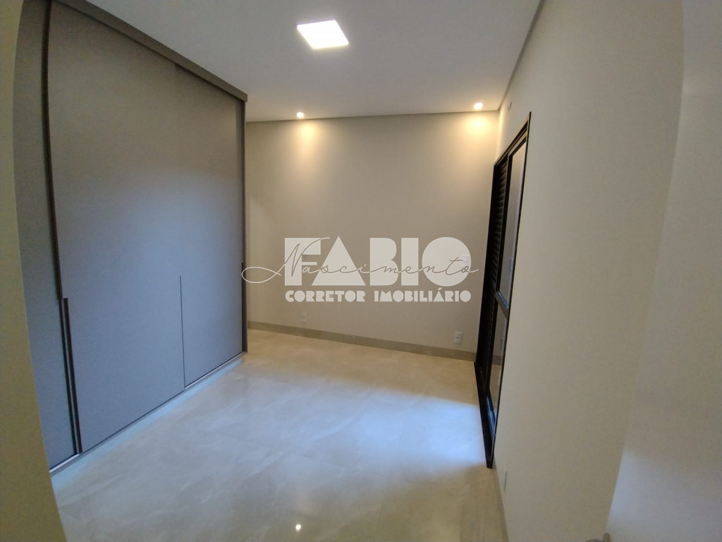 Casa de Condomínio com 3 quartos à venda, 195m² — foto 18 de 29