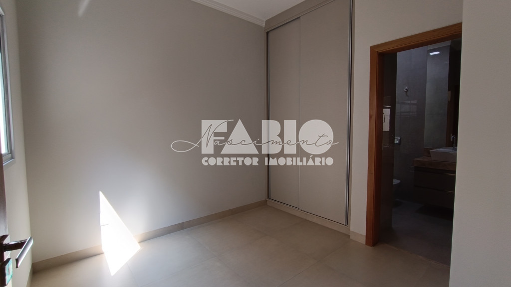 Casa de Condomínio com 3 quartos à venda, 165m² — foto 18 de 24