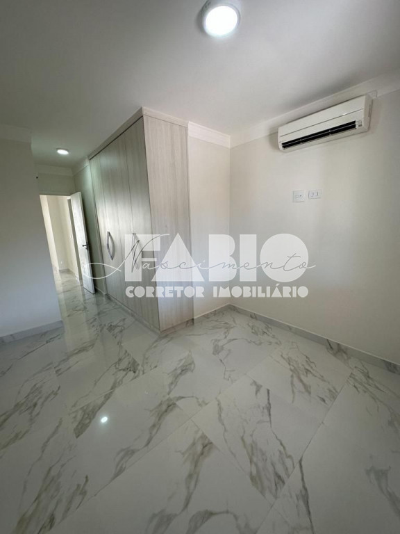 Casa de Condomínio com 2 quartos à venda, 120m² — foto 3 de 17